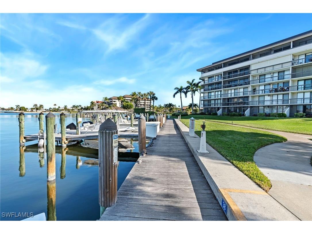 651 Seaview Court #B601 Marco Island FL 34145 225080090 image5