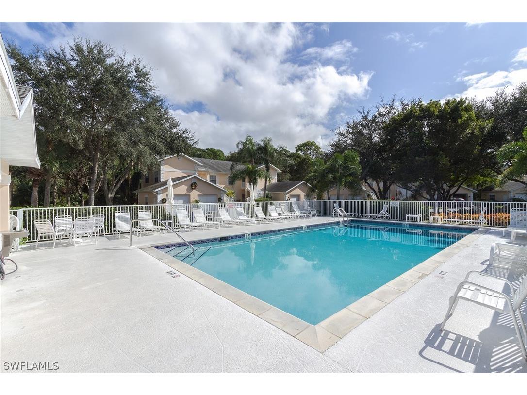 651 Wiggins Lake Drive #102 Naples FL 34110 226008721 image20