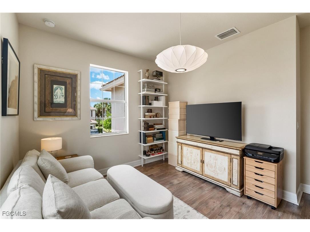 6510 Monterey Point #204 Naples FL 34105 2025024120 image25