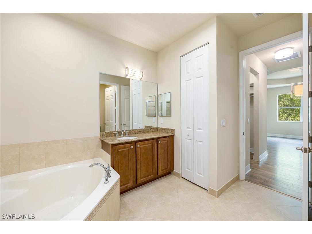 6510 Monterey Point #204 Naples FL 34105 226012080 image20