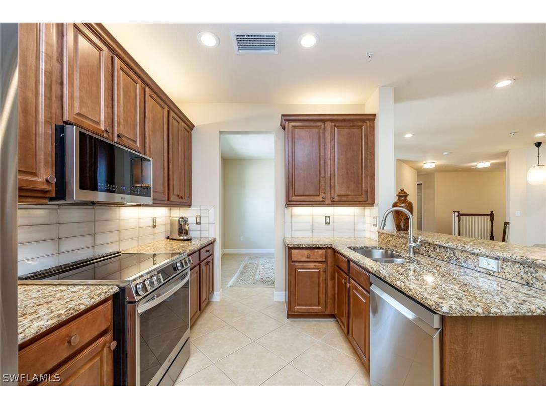 6510 Monterey Point #204 Naples FL 34105 226012080 image9