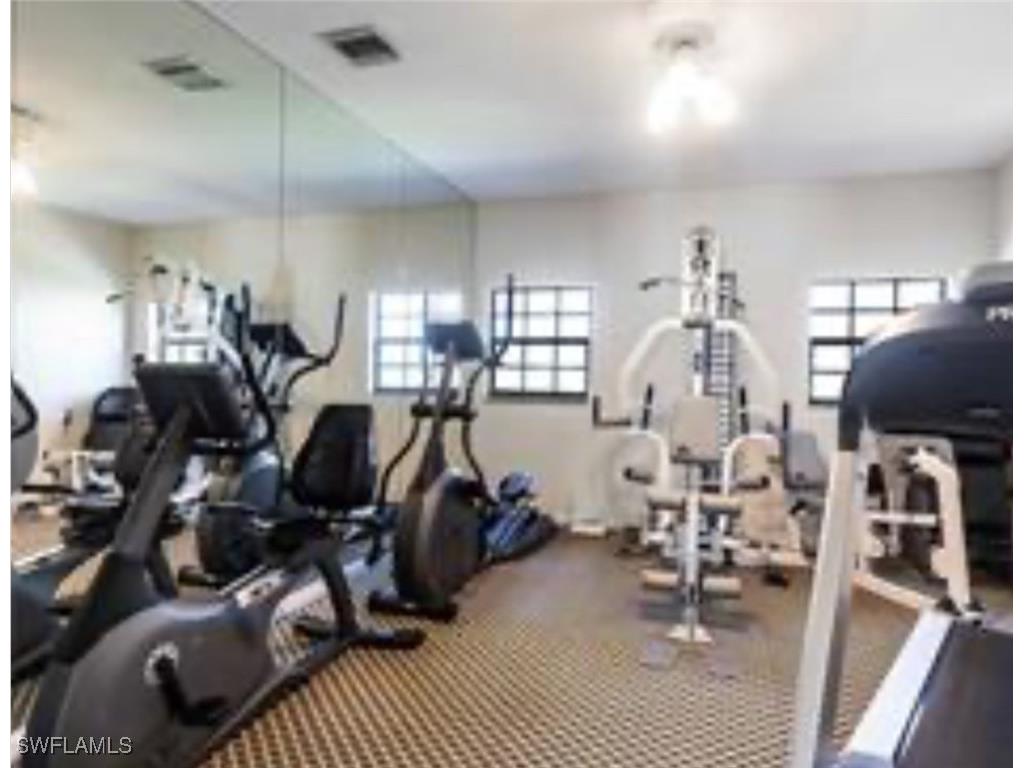 6510 Valen Way #B102 Naples FL 34108 225069763 image18