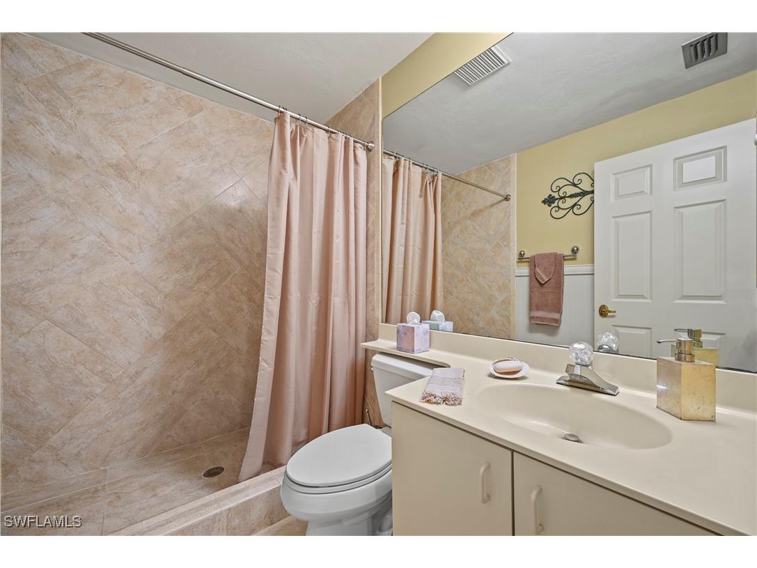 6510 Valen Way #B201 Naples FL 34108 225070464 image24