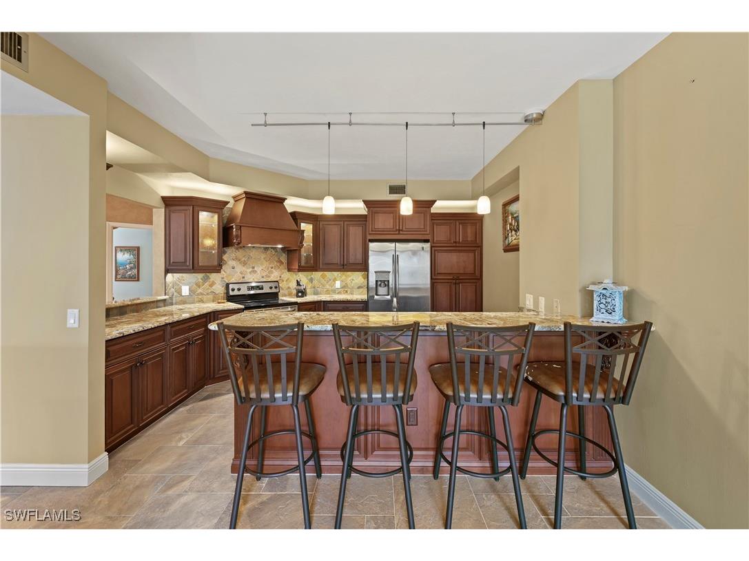 6510 Valen Way #B201 Naples FL 34108 225070464 image9