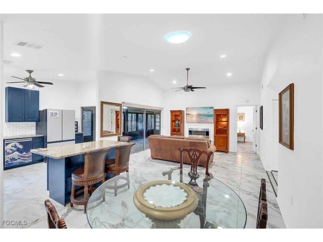 6511 Royal Woods Drive Fort Myers FL 33908 2026001815 image9