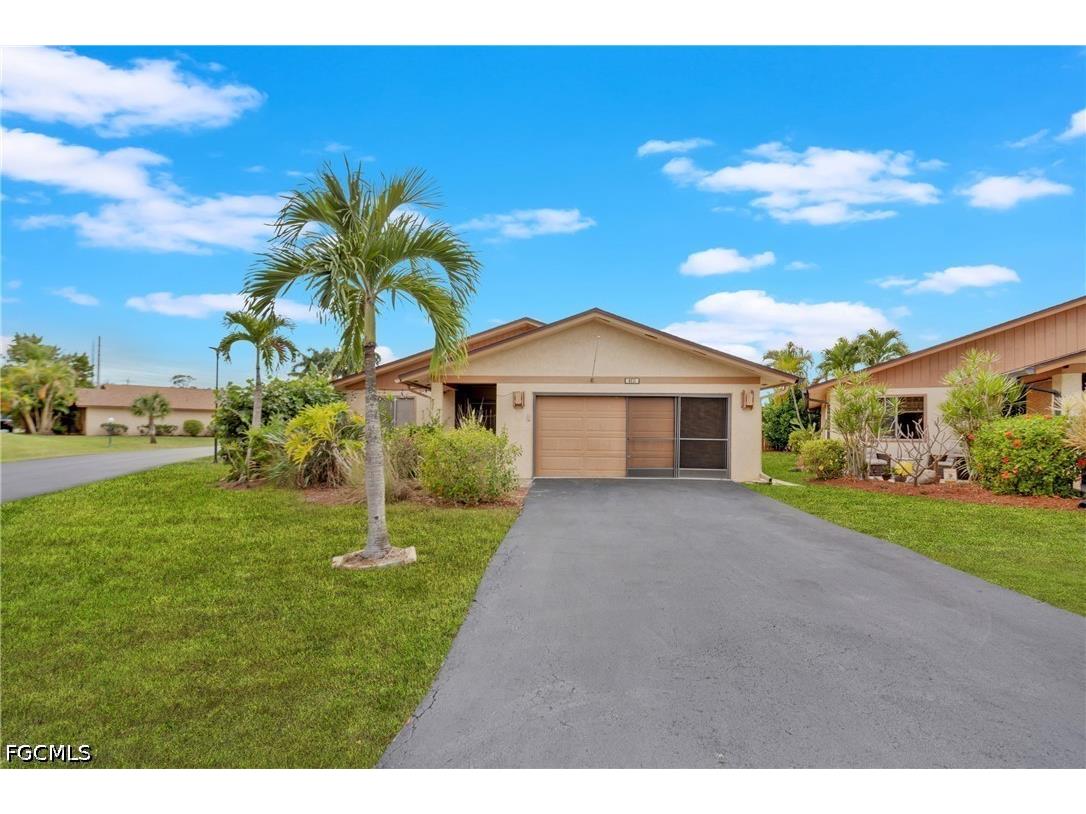 6511 Royal Woods Drive Fort Myers FL 33908 2026024391 image1