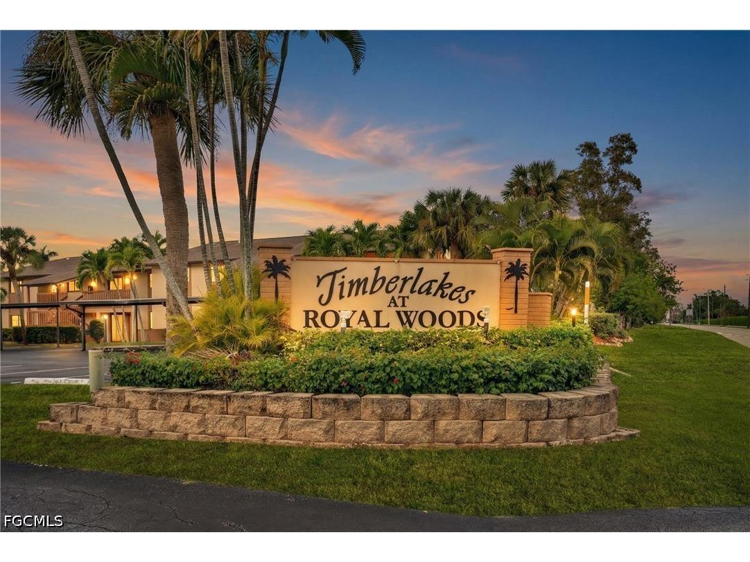 6511 Royal Woods Drive Fort Myers FL 33908 2026024391 image2