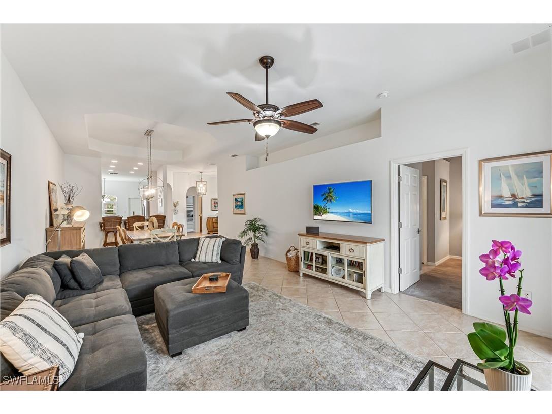 6512 Castlelawn Place #61 Naples FL 34113 225006725 image1