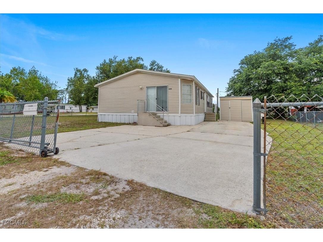 6514 Bernadean Boulevard Punta Gorda FL 33982 2025007502 image3
