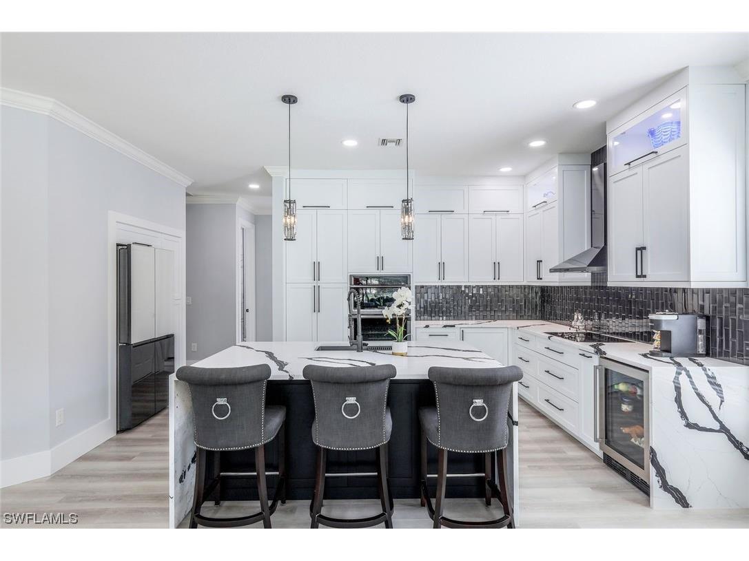 6514 Marbella Drive Naples FL 34105 223040531 image1