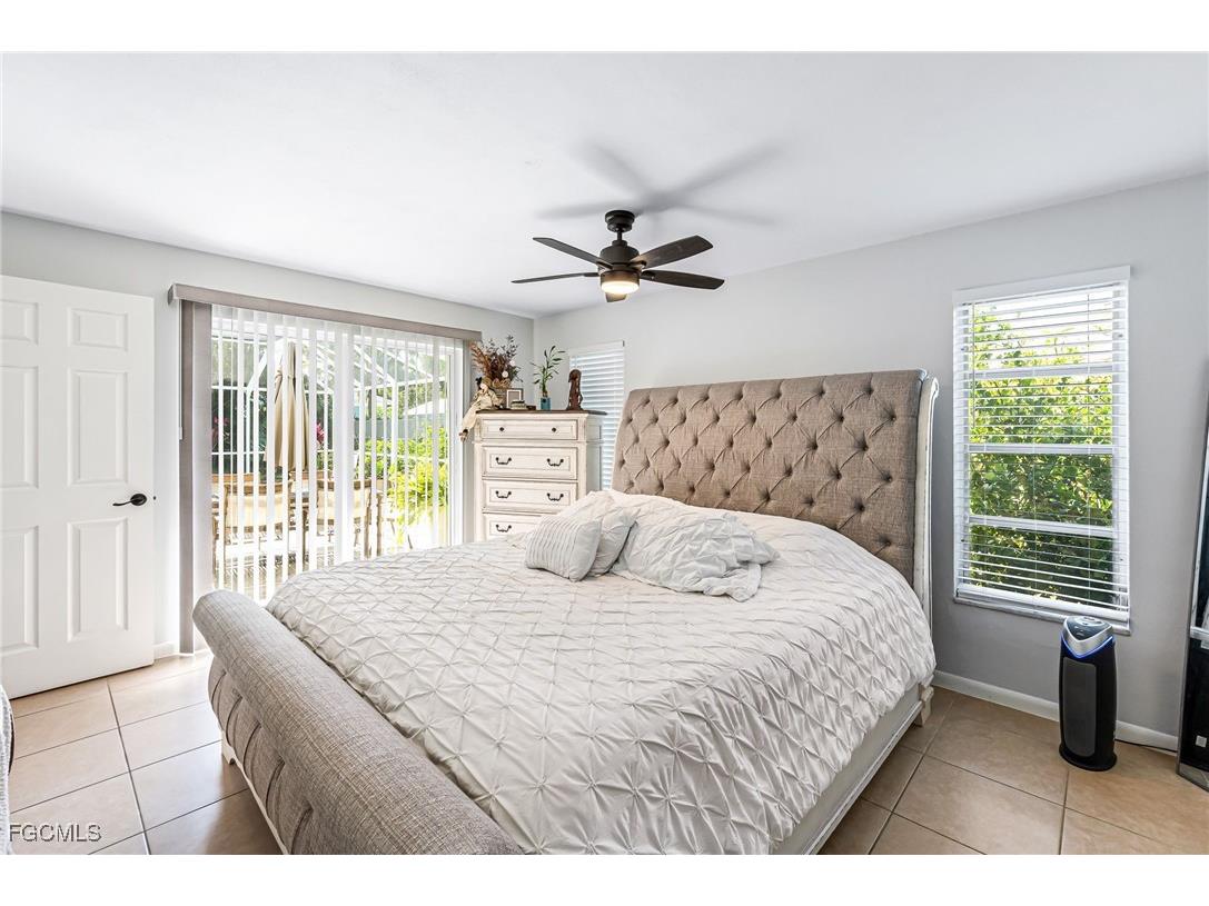 6519 E Town And River Road Fort Myers FL 33919 2025023948 image17