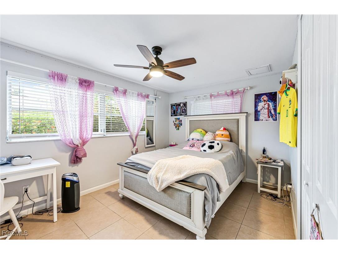 6519 E Town And River Road Fort Myers FL 33919 2025023948 image23