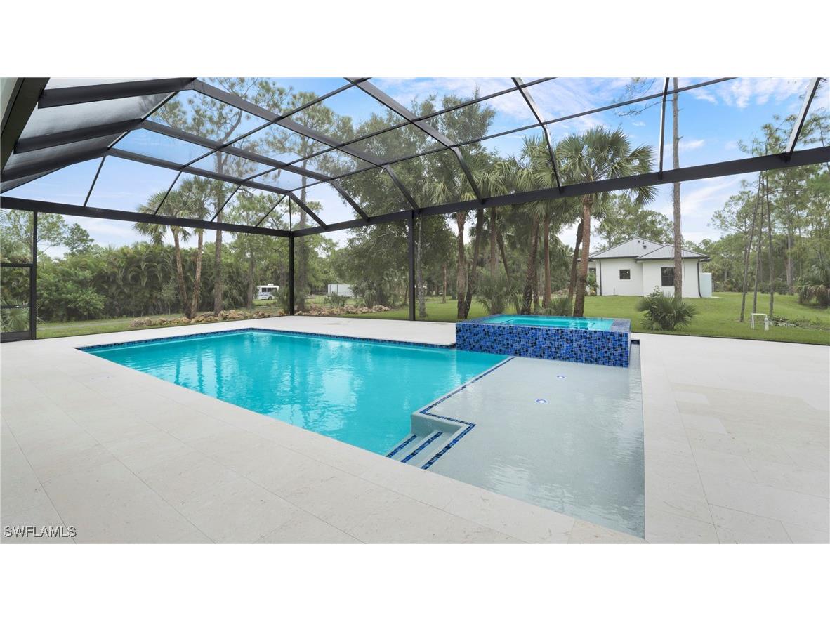 652 15th Street SW Naples FL 34117 225068498 image33