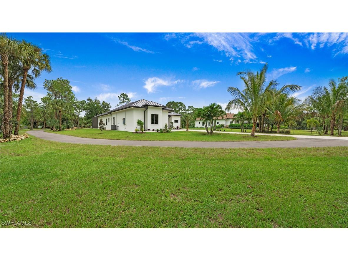 652 15th Street SW Naples FL 34117 225068498 image36