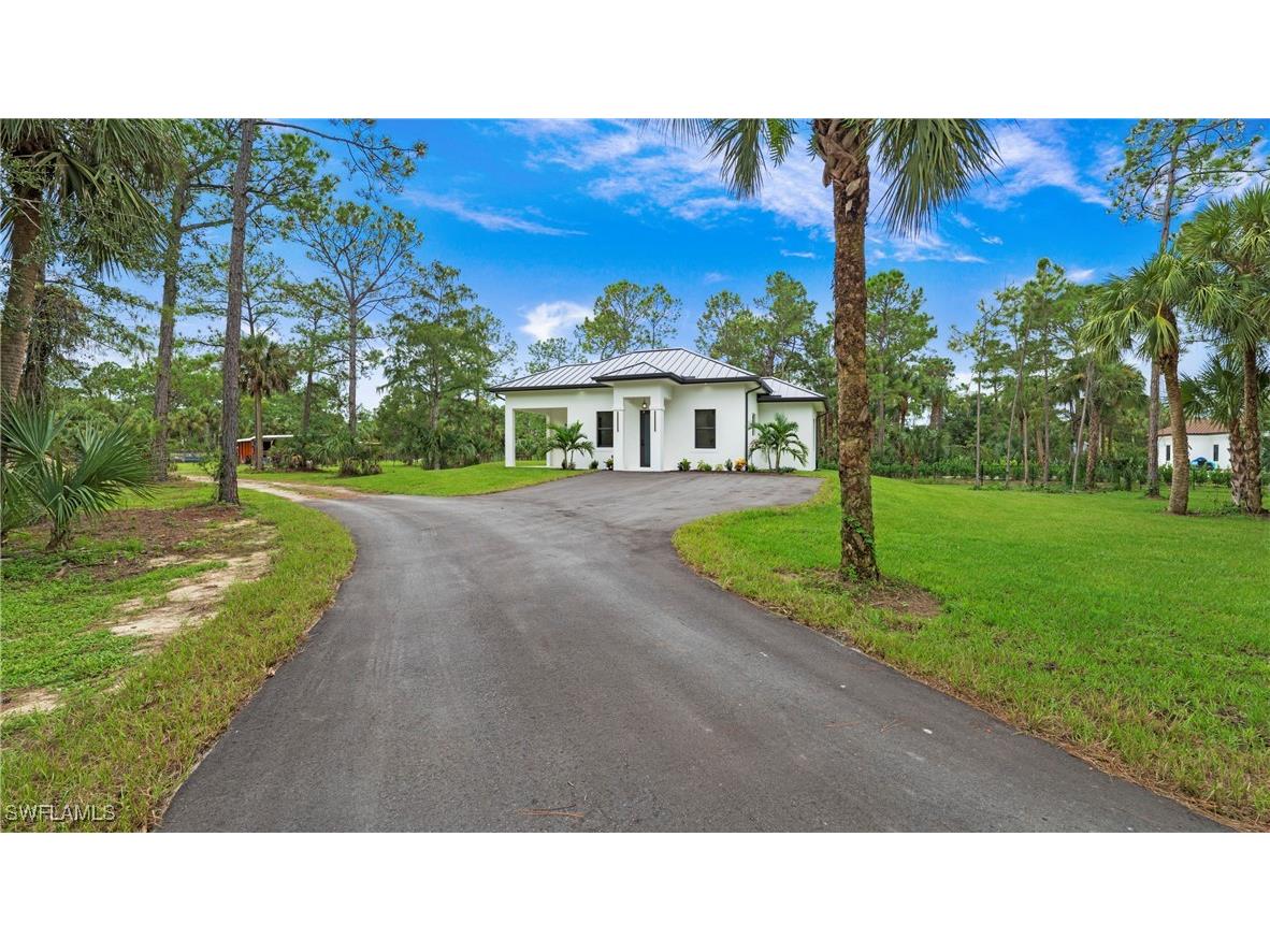 652 15th Street SW Naples FL 34117 225068498 image37