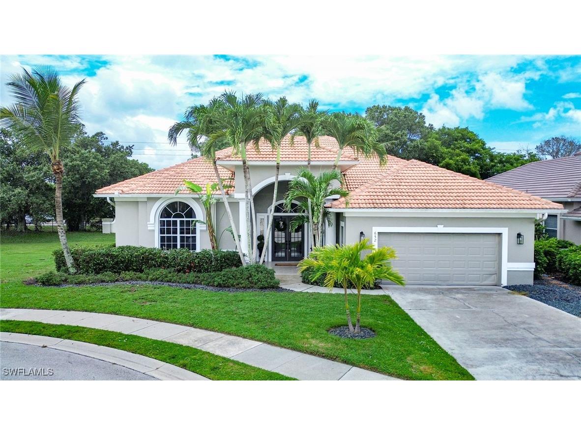 652 Soliel Drive Naples FL 34110 225060624 image1