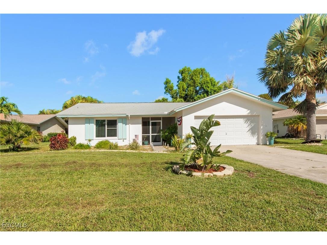 6520 Duquesne Drive Fort Myers FL 33919 2025002330 image1