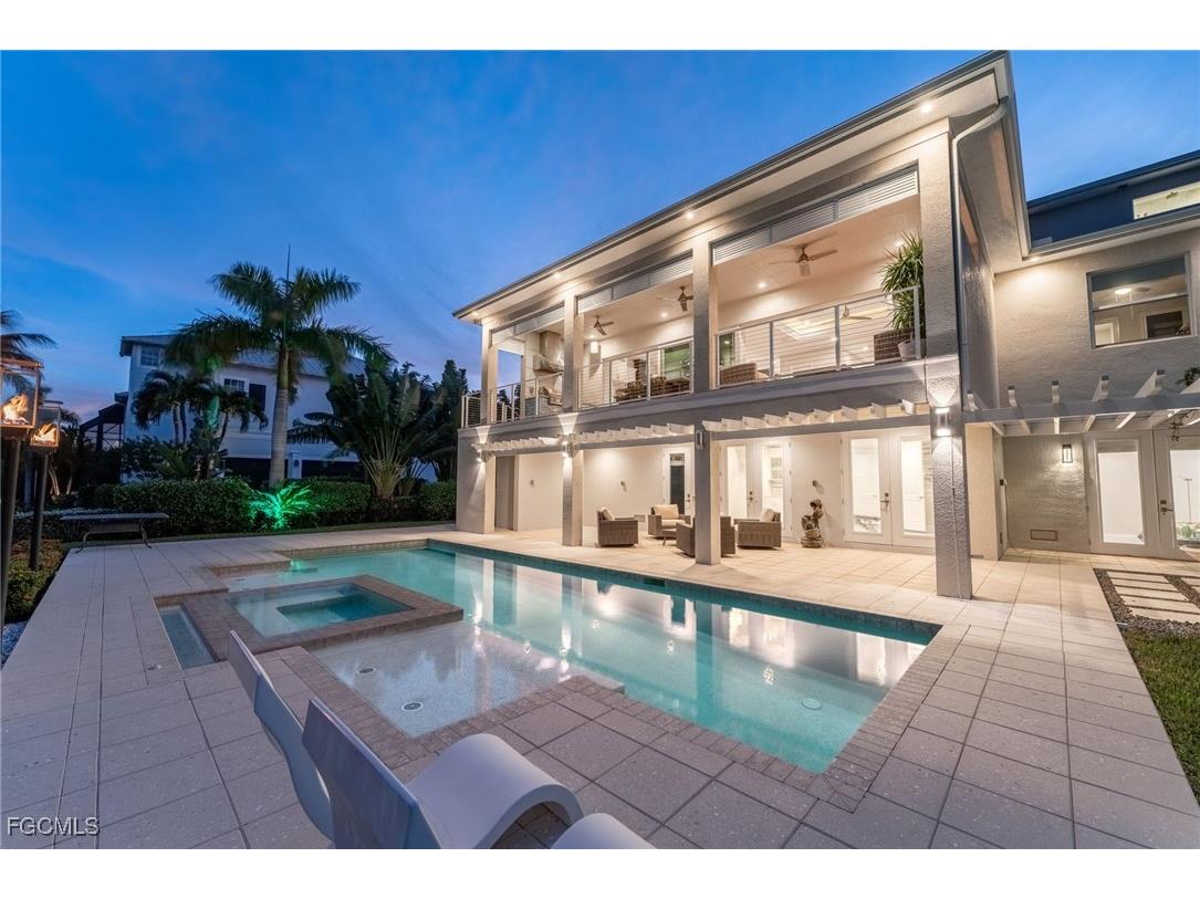 6521 Jacobs Drive Fort Myers FL 33908 2025020243 image1