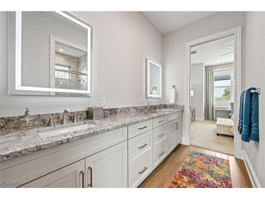 6521 Jacobs Drive Fort Myers FL 33908 2025020243 image28