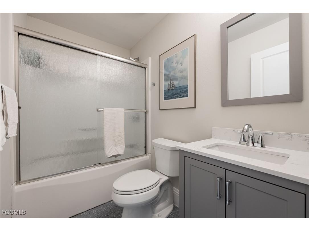 6521 Jacobs Drive Fort Myers FL 33908 2025020243 image33