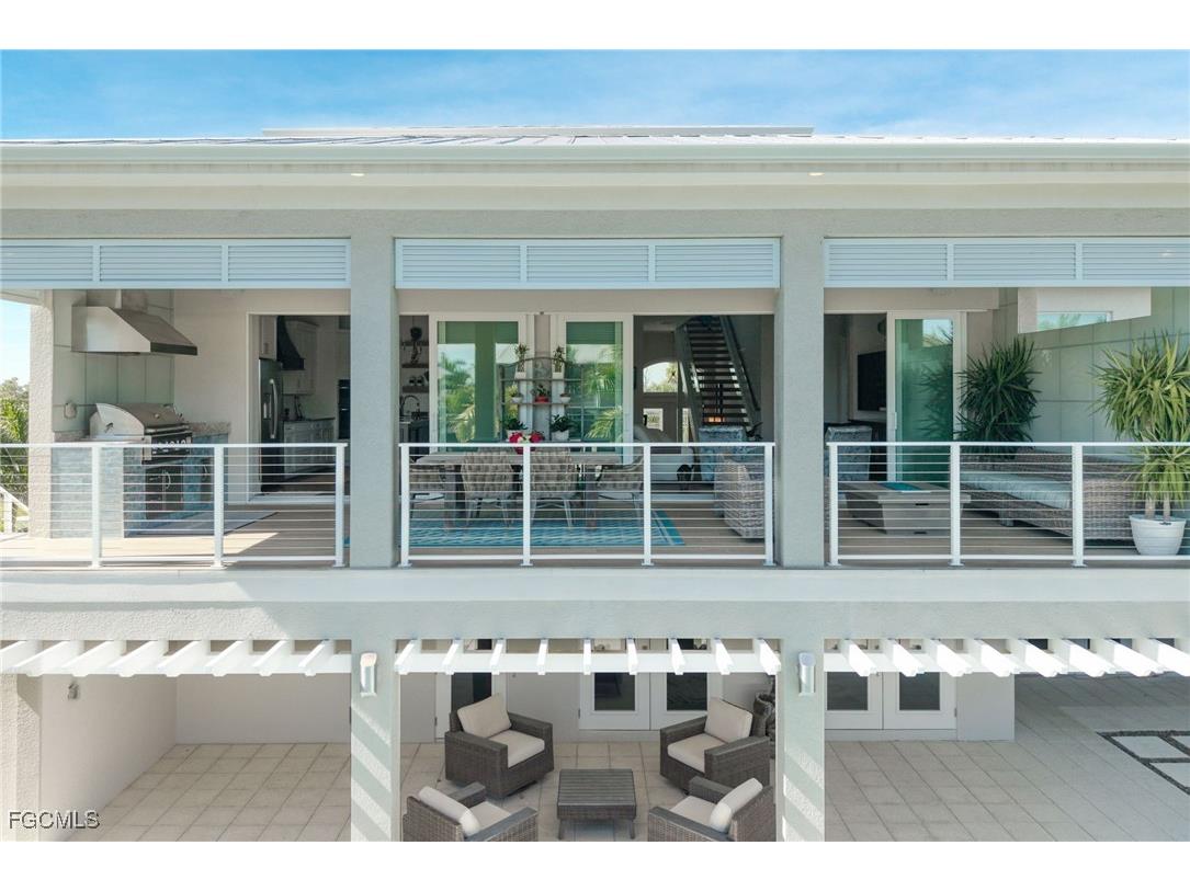 6521 Jacobs Drive Fort Myers FL 33908 2025020243 image38