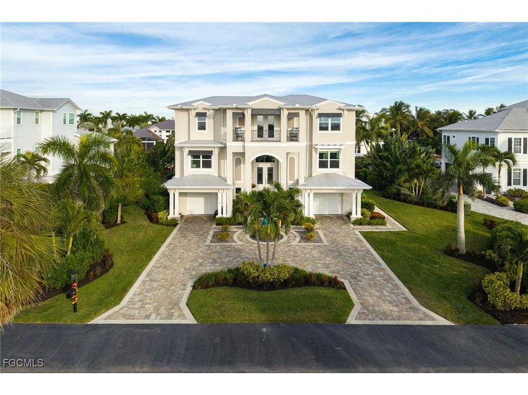 6521 Jacobs Drive Fort Myers FL 33908 2025020243 image4