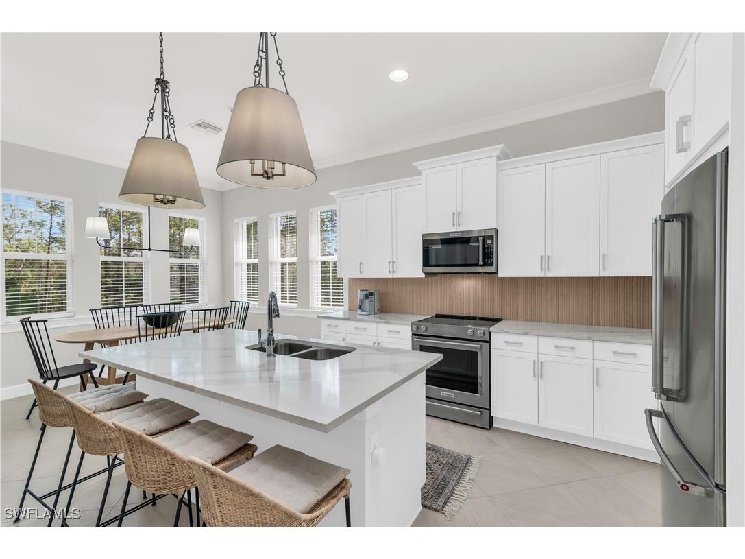 6522 Dominica Drive #202 Naples FL 34113 224102251 image1