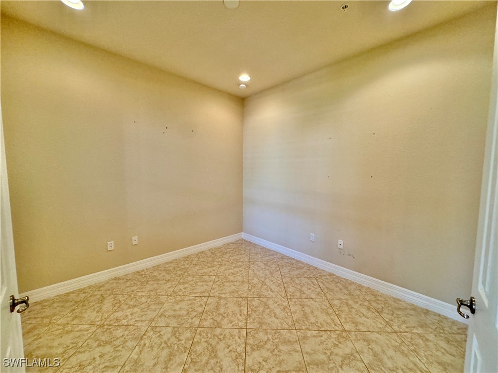 6525 Monterey Point #103 Naples FL 34105 225061056 image28