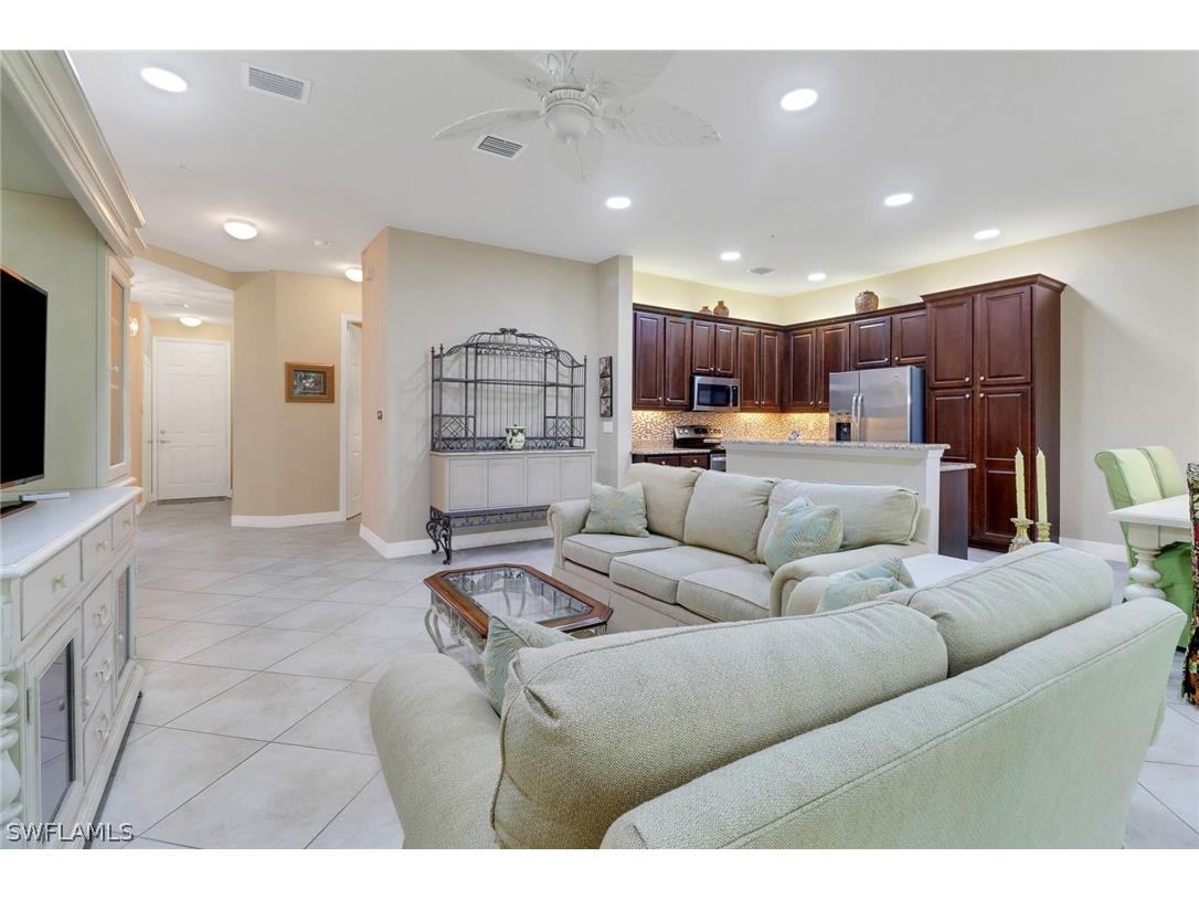 6526 Monterey Point #102 Naples FL 34105 226011807 image5