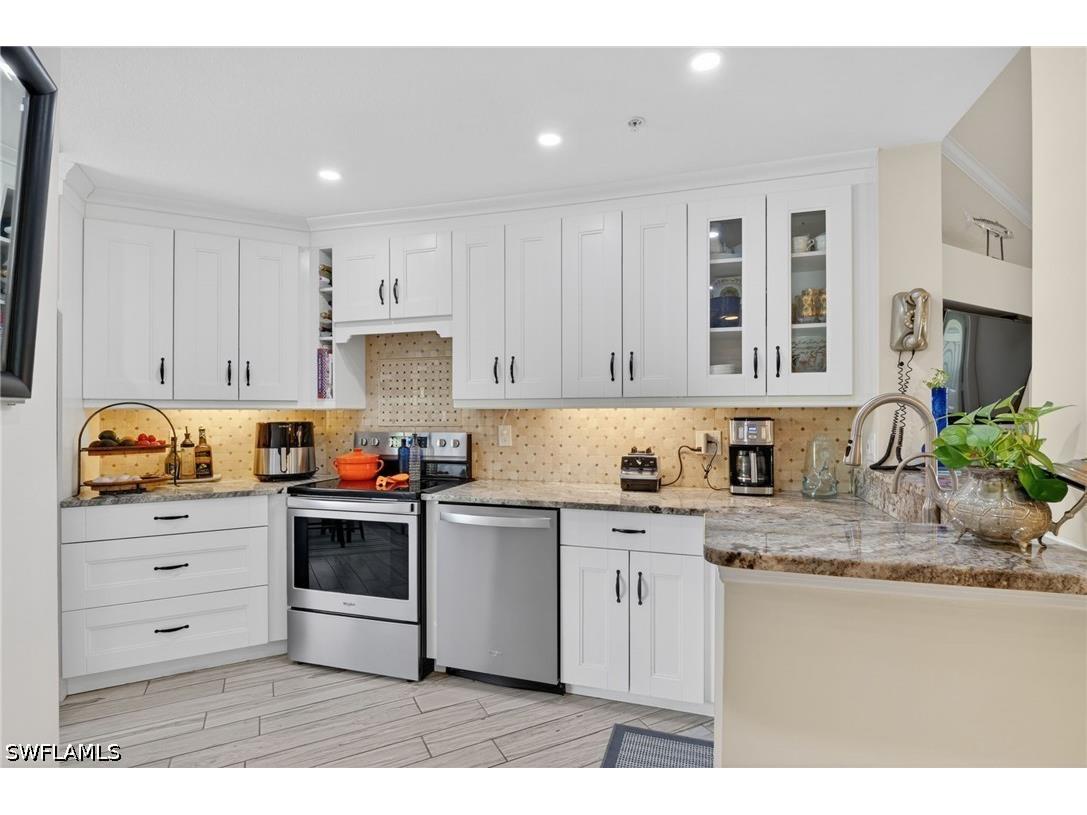 6528 Huntington Lakes Circle #202 Naples FL 34119 226022986 image14