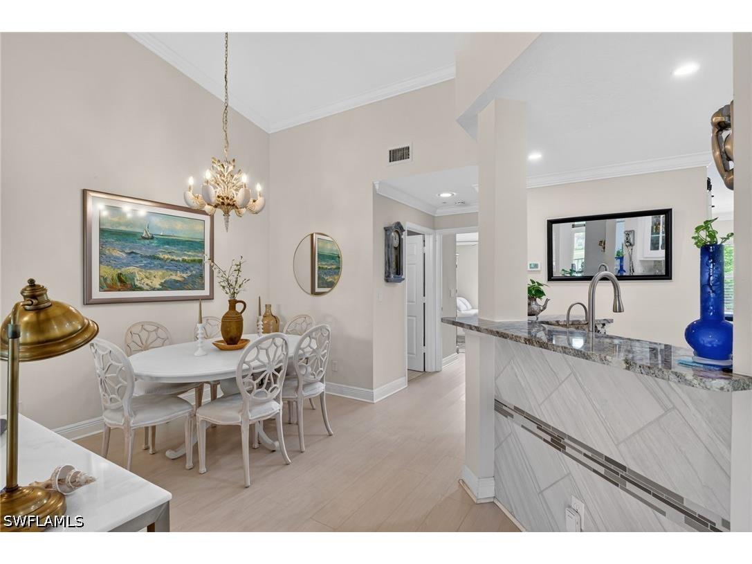 6528 Huntington Lakes Circle #202 Naples FL 34119 226022986 image4