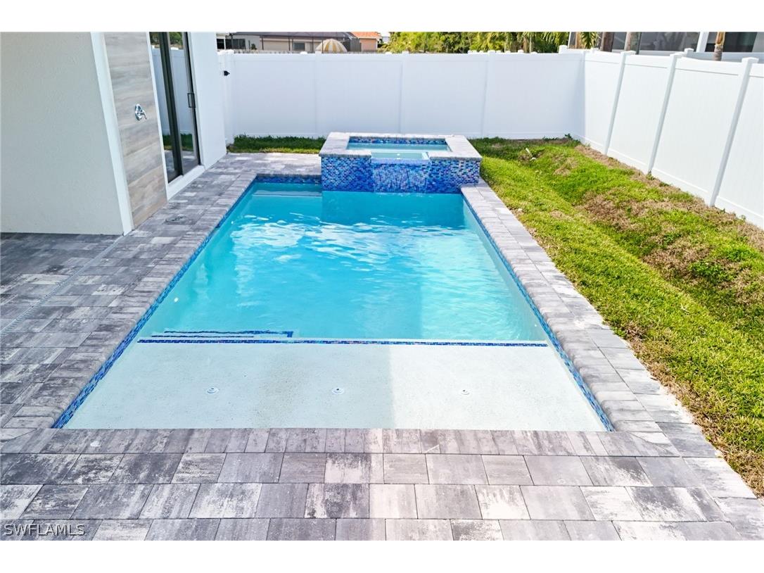 653 107th Avenue N Naples FL 34108 226009928 image5