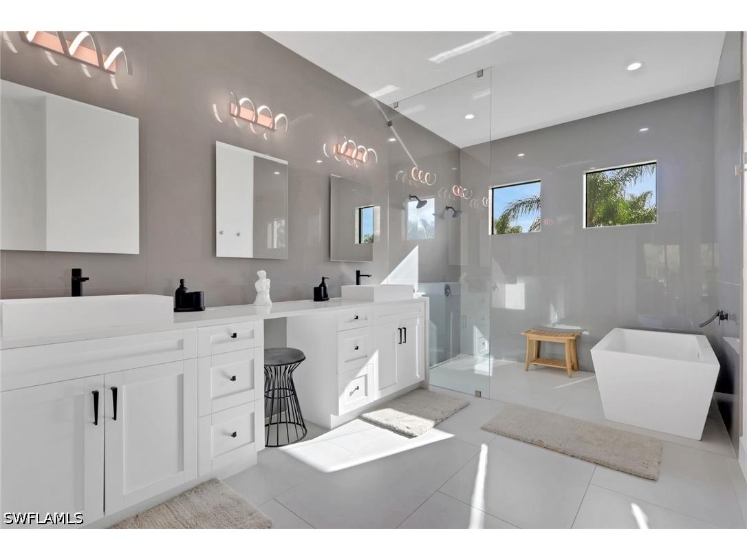 653 23rd Street SW Naples FL 34117 226021946 image23