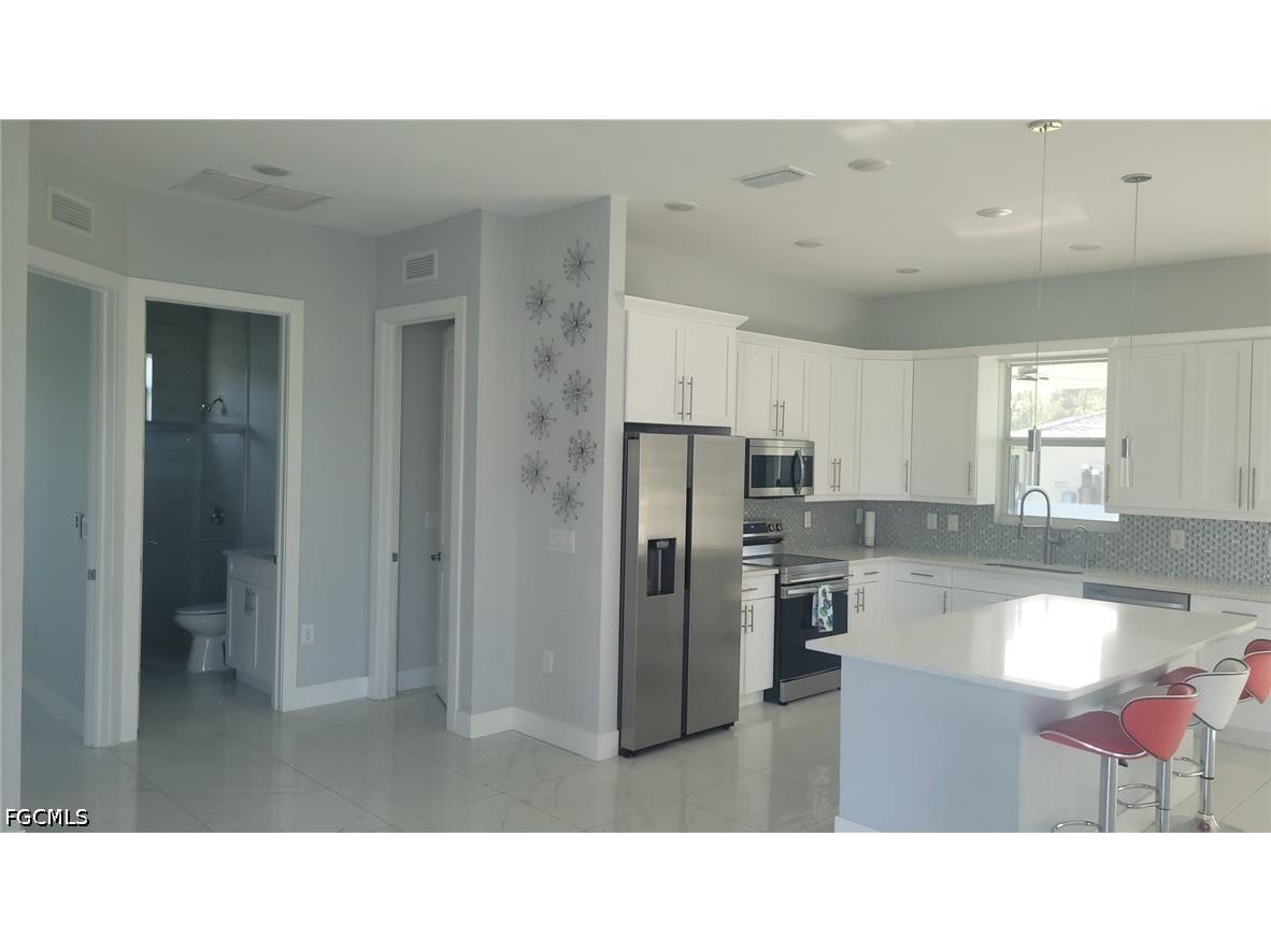 653 Foxchase Drive Lehigh Acres FL 33974 2026027977 image10