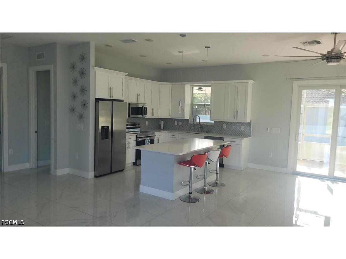 653 Foxchase Drive Lehigh Acres FL 33974 2026027977 image33