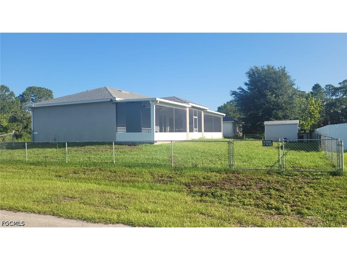 653 Foxchase Drive Lehigh Acres FL 33974 2026027977 image5