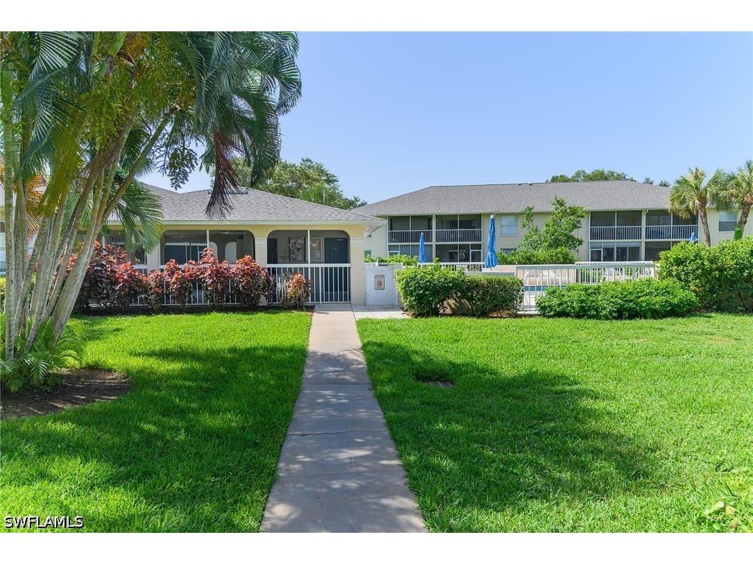 653 Squire Circle #201 Naples FL 34104 226025598 image24