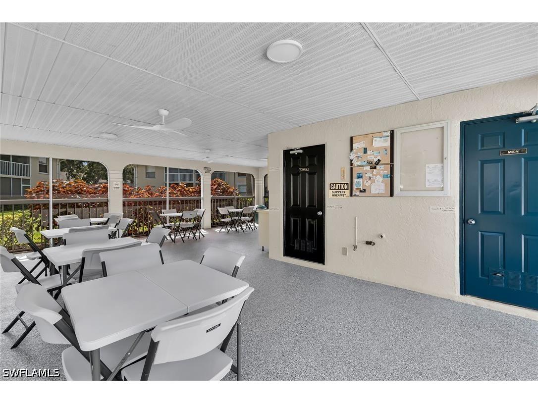 653 Squire Circle #201 Naples FL 34104 226025598 image26