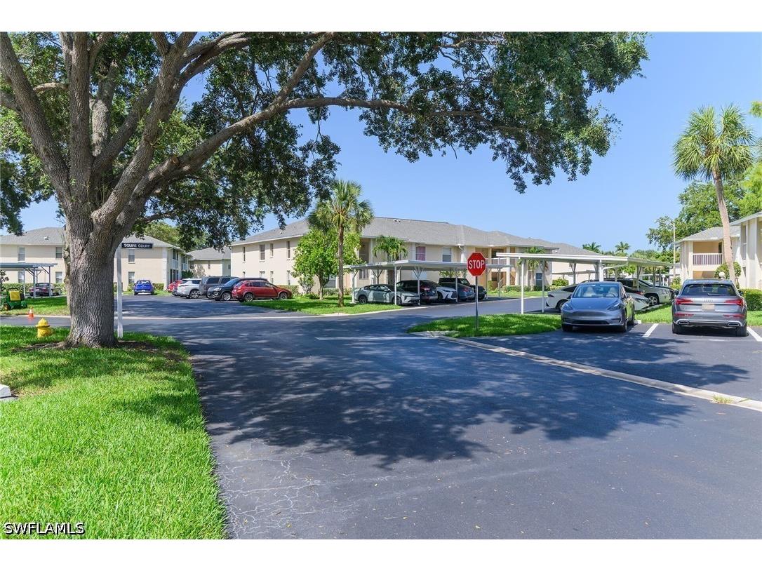 653 Squire Circle #201 Naples FL 34104 226025598 image28