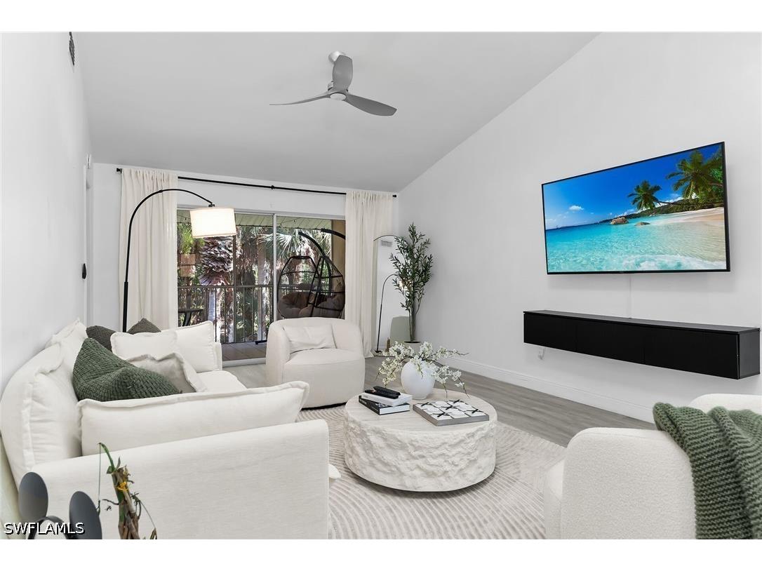 653 Squire Circle #201 Naples FL 34104 226025598 image8