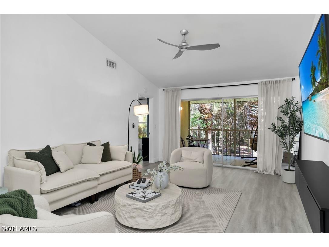 653 Squire Circle #201 Naples FL 34104 226025598 image9