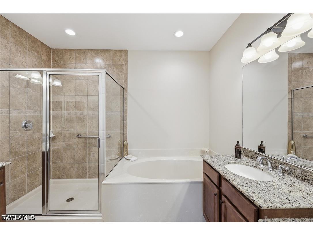 6532 Monterey Point #202 Naples FL 34105 226017212 image50
