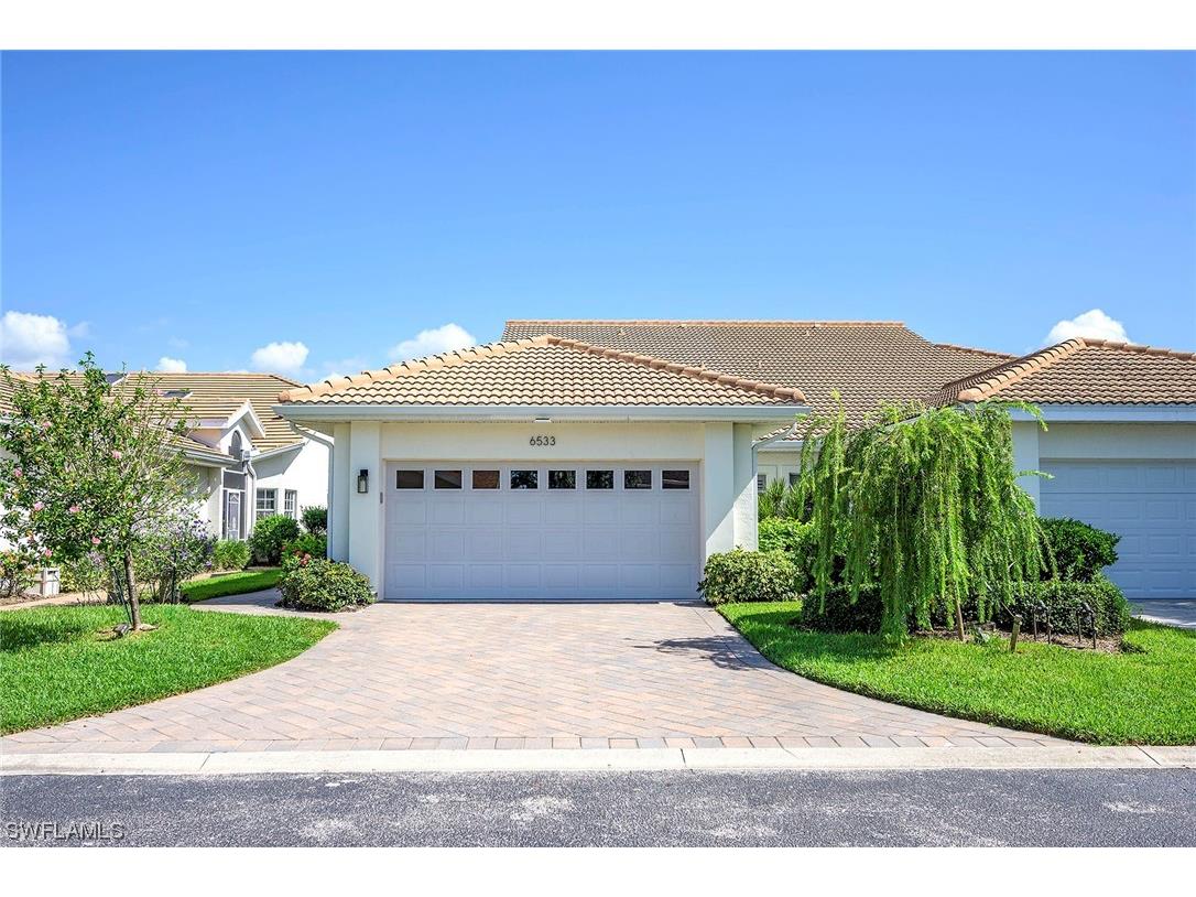 6533 Ilex Circle Naples FL 34109 223058582 image1