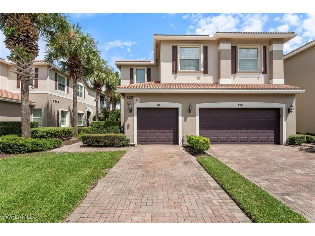6533 Monterey Point #101 Naples FL 34105 224073126 image1