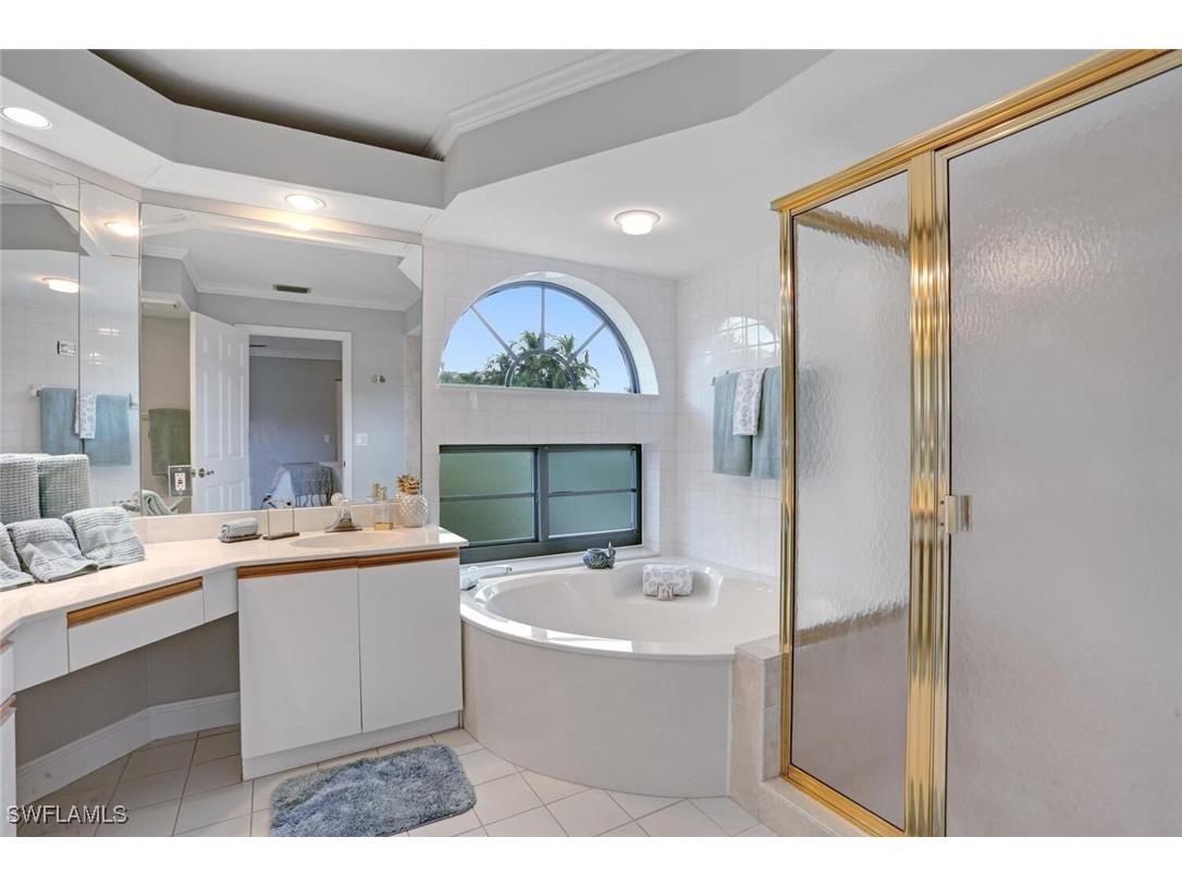 6535 Valen Way #E-202 Naples FL 34108 225082015 image22