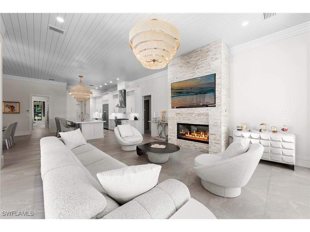 6536 Highcroft Drive Naples FL 34119 225075024 image16