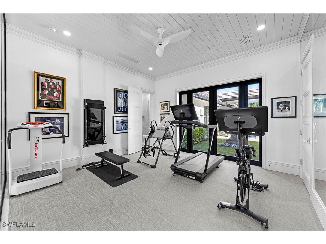 6536 Highcroft Drive Naples FL 34119 225075024 image24