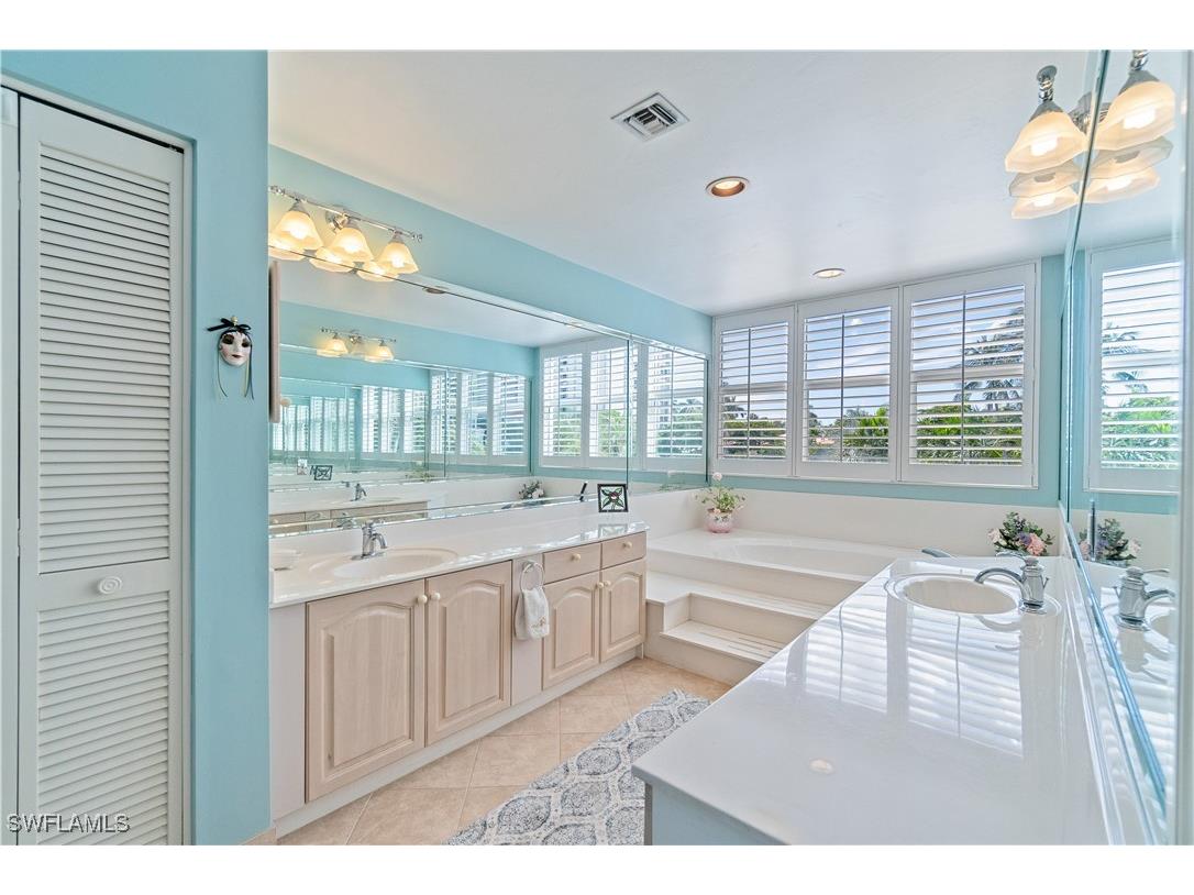 6537 Marissa Loop #11 Naples FL 34108 225067581 image17