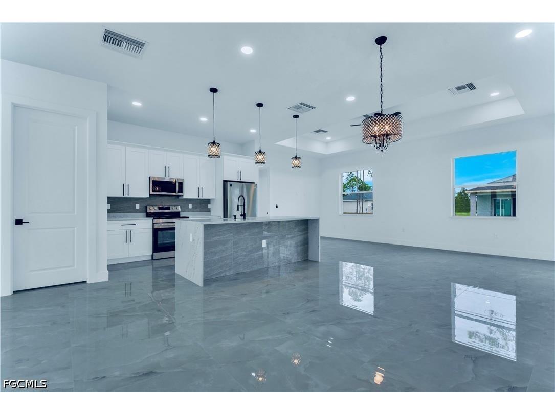 654 Trinity Street E Lehigh Acres FL 33974 2026025536 image23