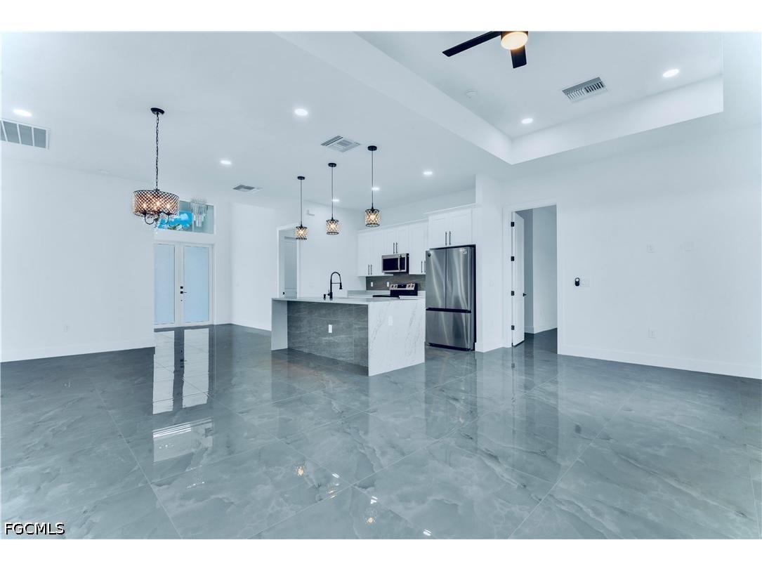 654 Trinity Street E Lehigh Acres FL 33974 2026025536 image3